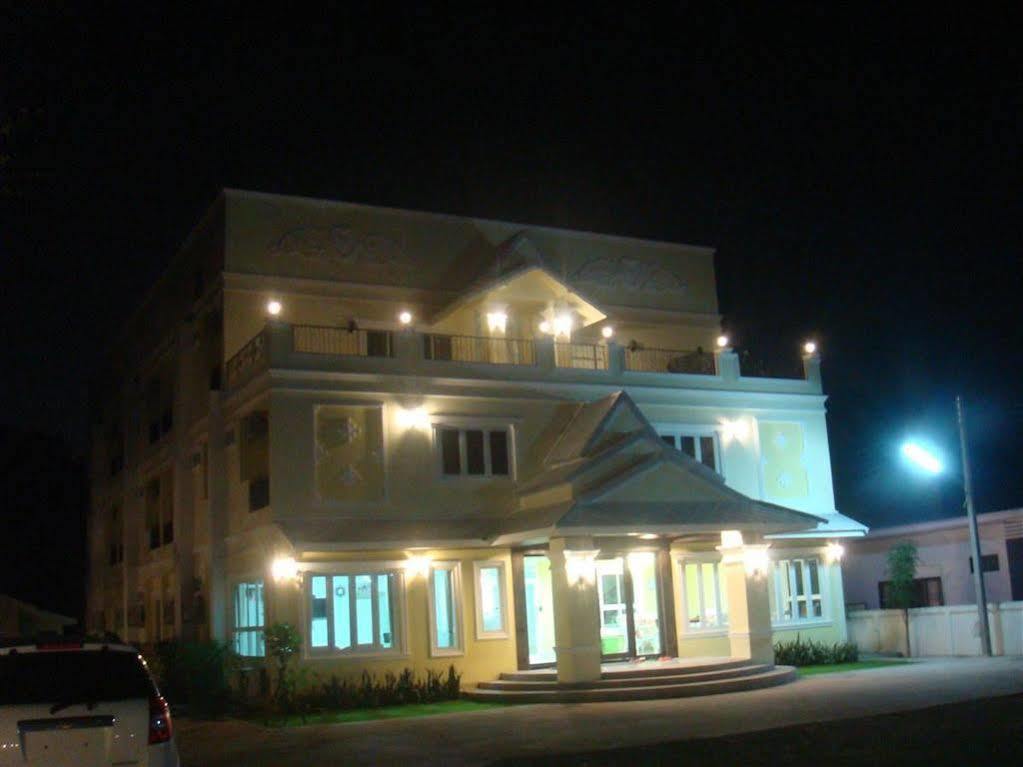The Target Residence Chiang Rai Ngoại thất bức ảnh